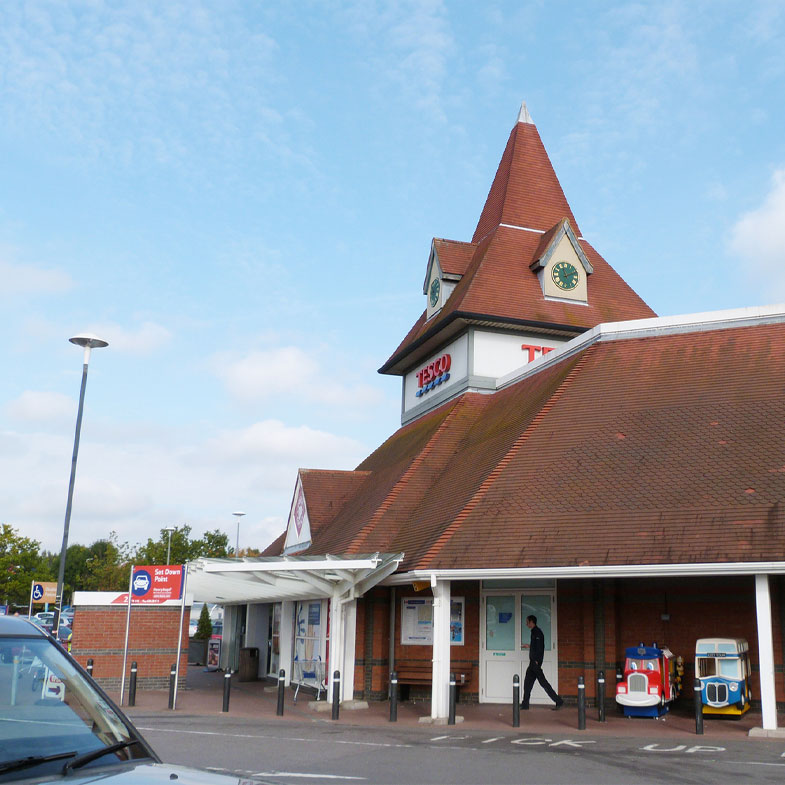 Tesco in Warfield