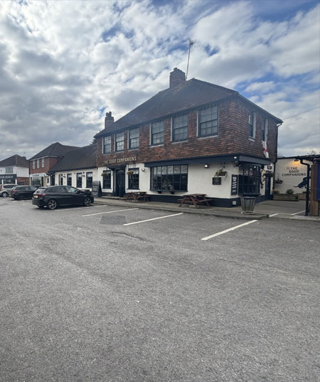 The Good Companions pub in Woodley